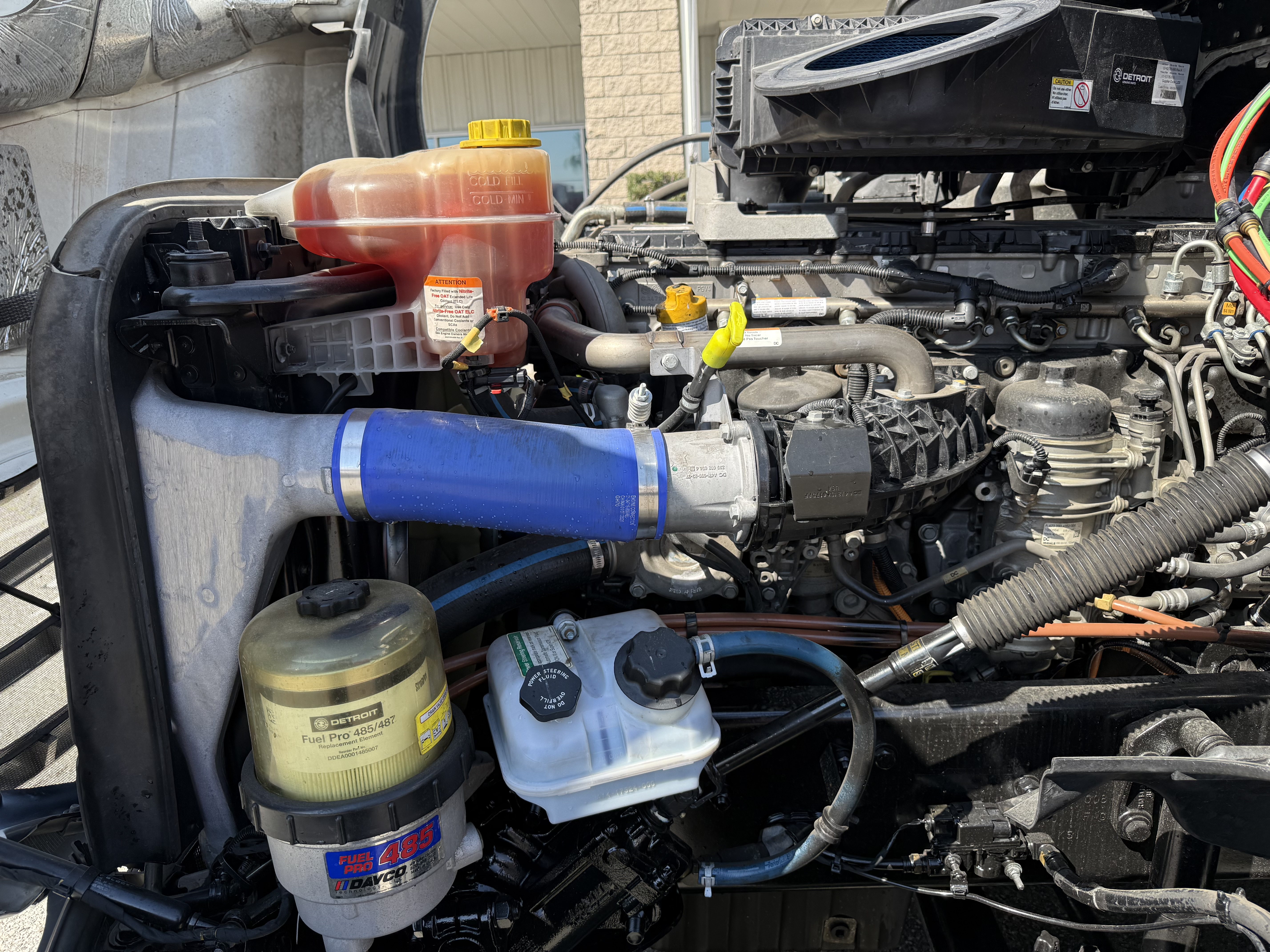 2021 FREIGHTLINER CASCADIA 126DC - image 10