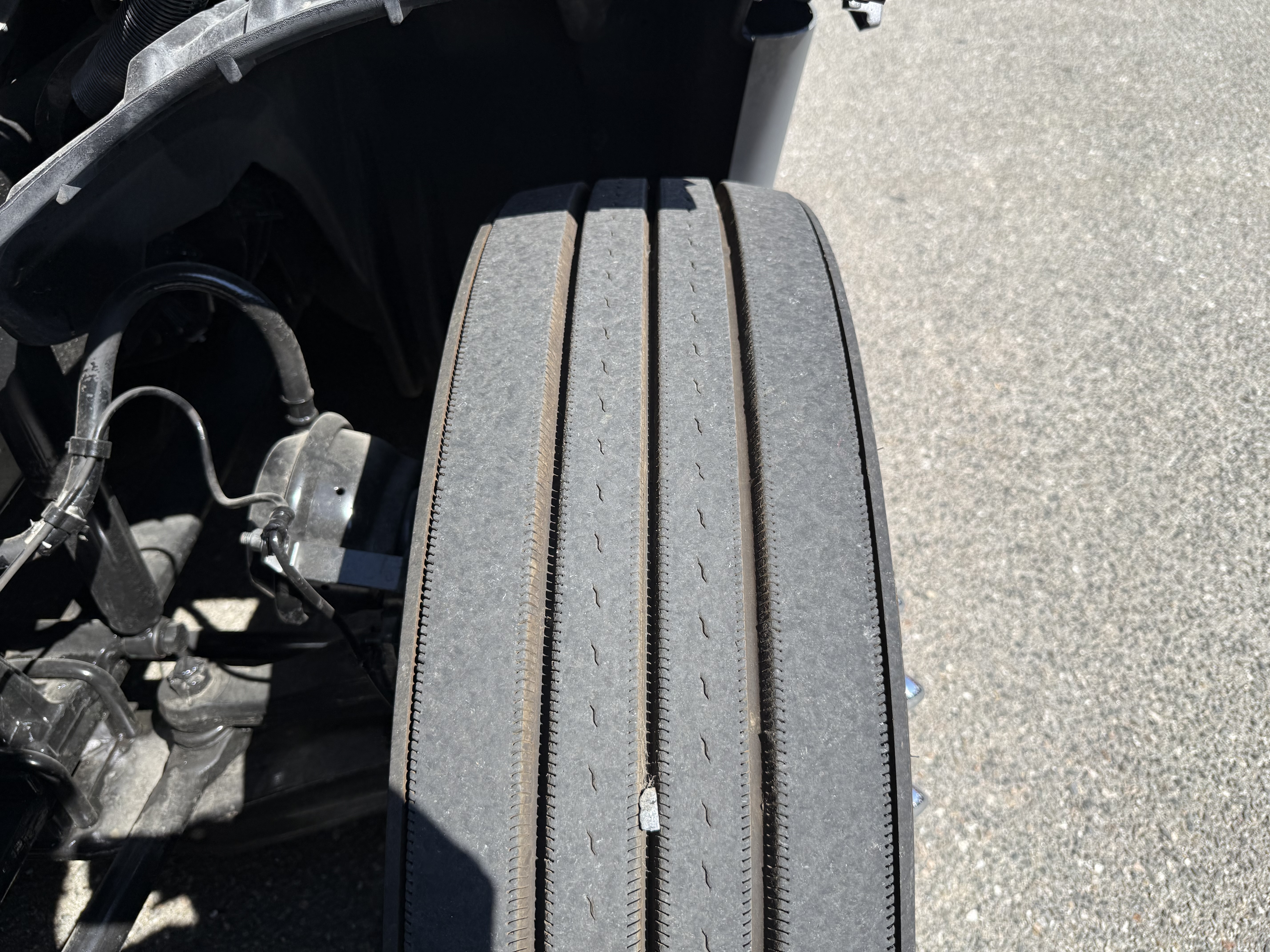 2021 FREIGHTLINER CASCADIA 126SLP - image 13