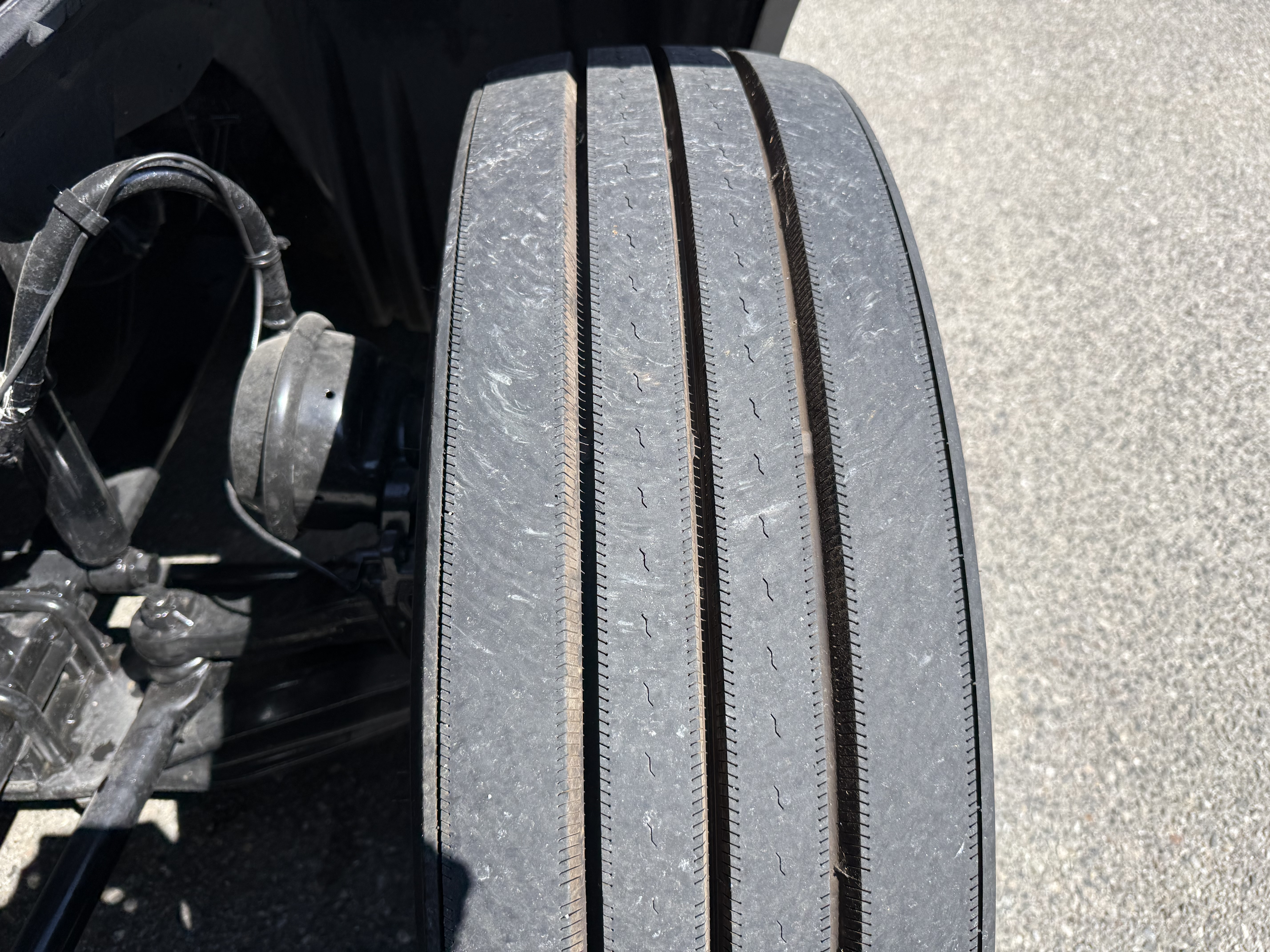 2020 FREIGHTLINER CASCADIA 126SLP - image 12