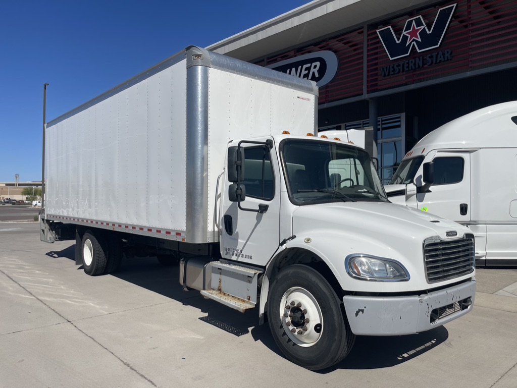 2020 FREIGHTLINER M2106 - image 2