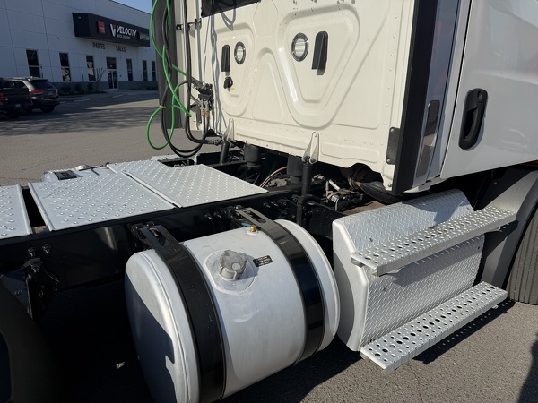 FREIGHTLINER CASCADIA 116DC 2021 8