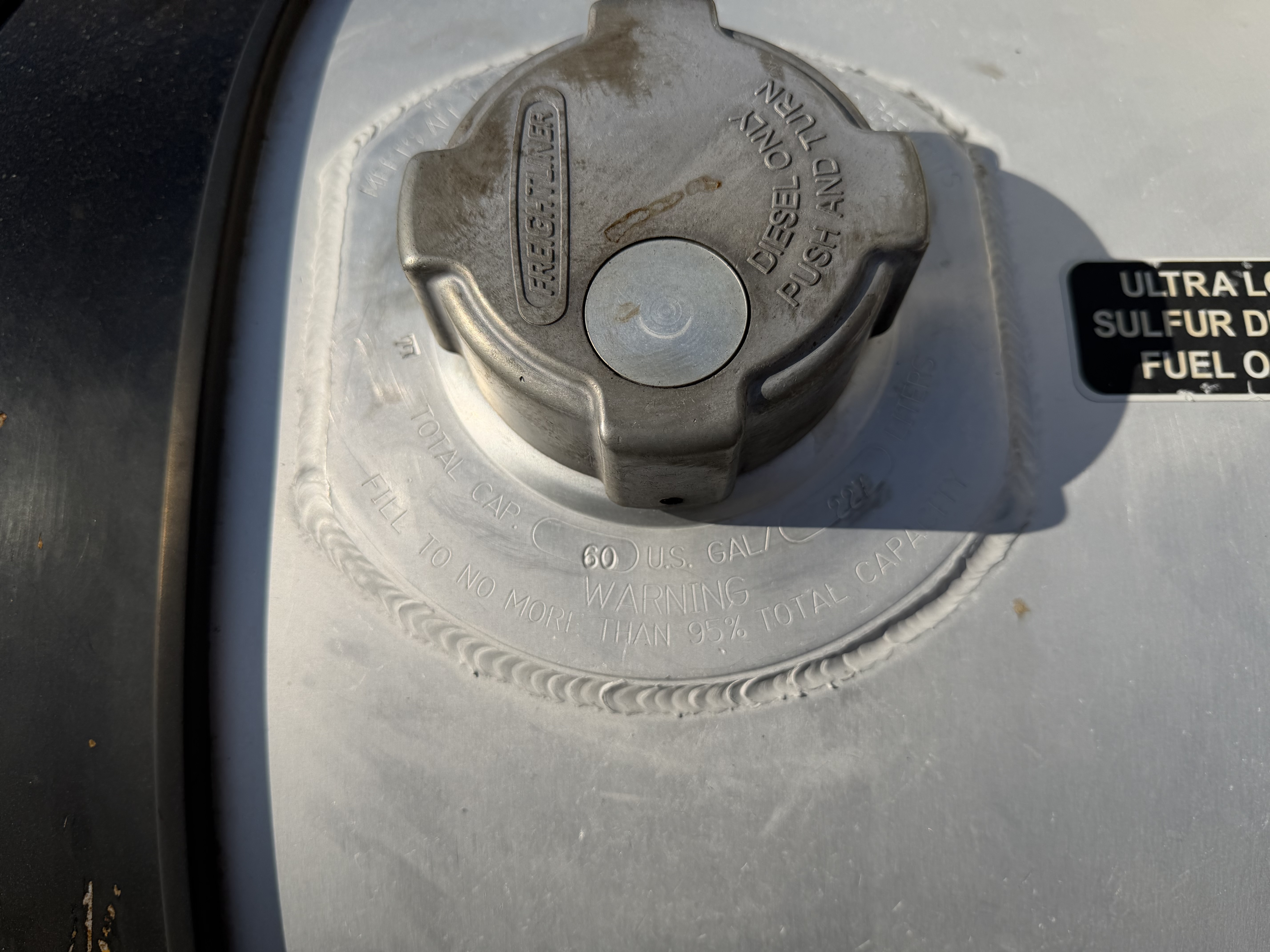 2021 FREIGHTLINER CASCADIA 116DC - image 9