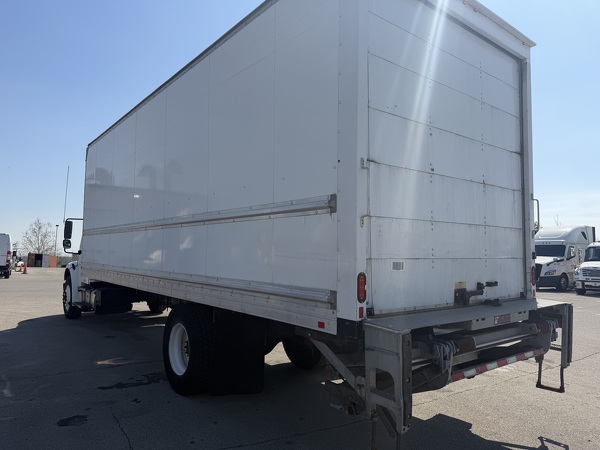 FREIGHTLINER M2 2019 2