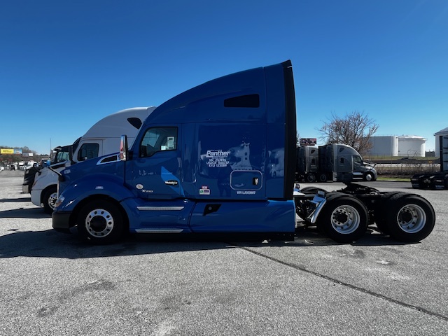 2020 KENWORTH T680 - image 2