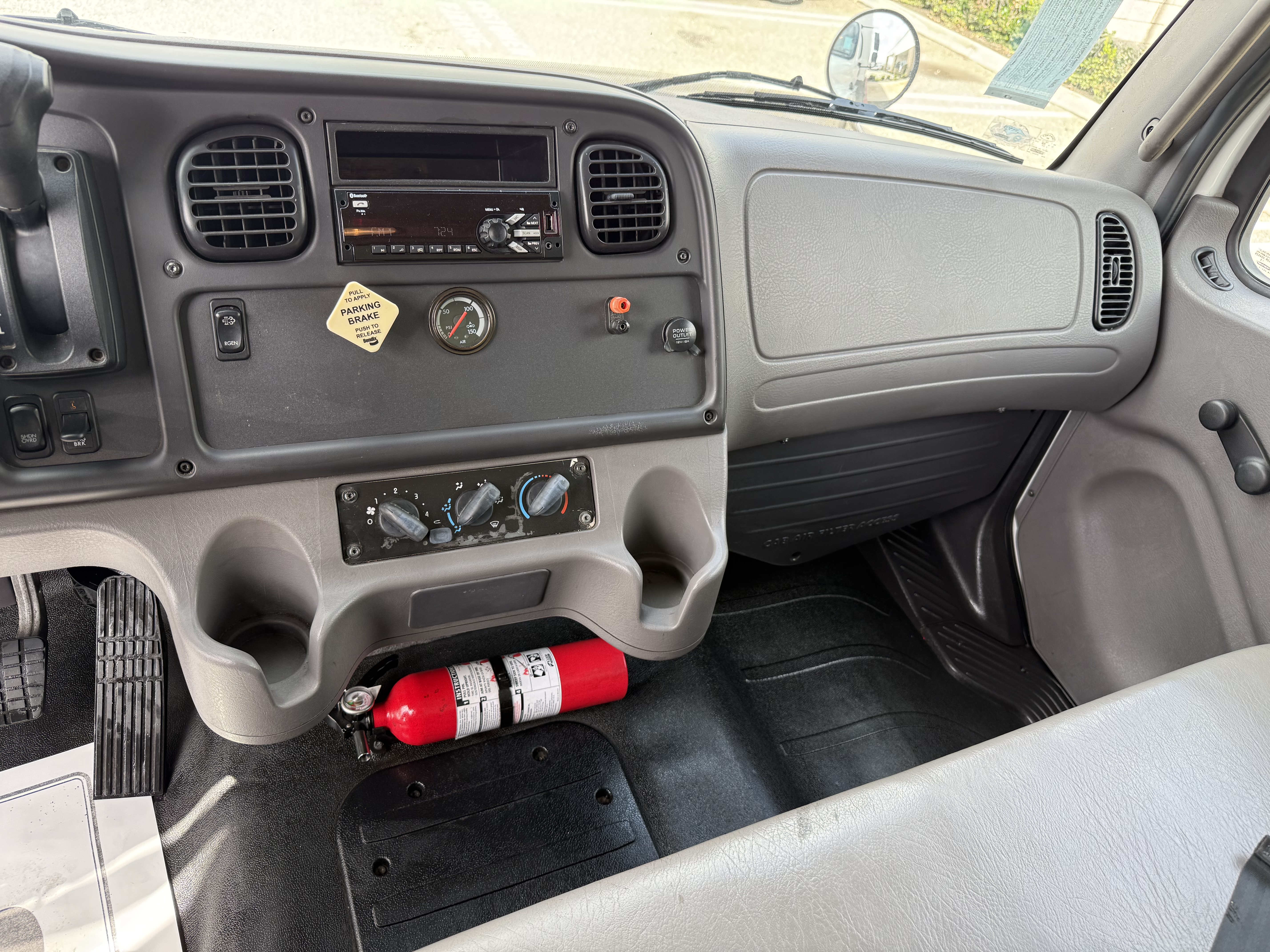 2019 FREIGHTLINER M2106 - image 21