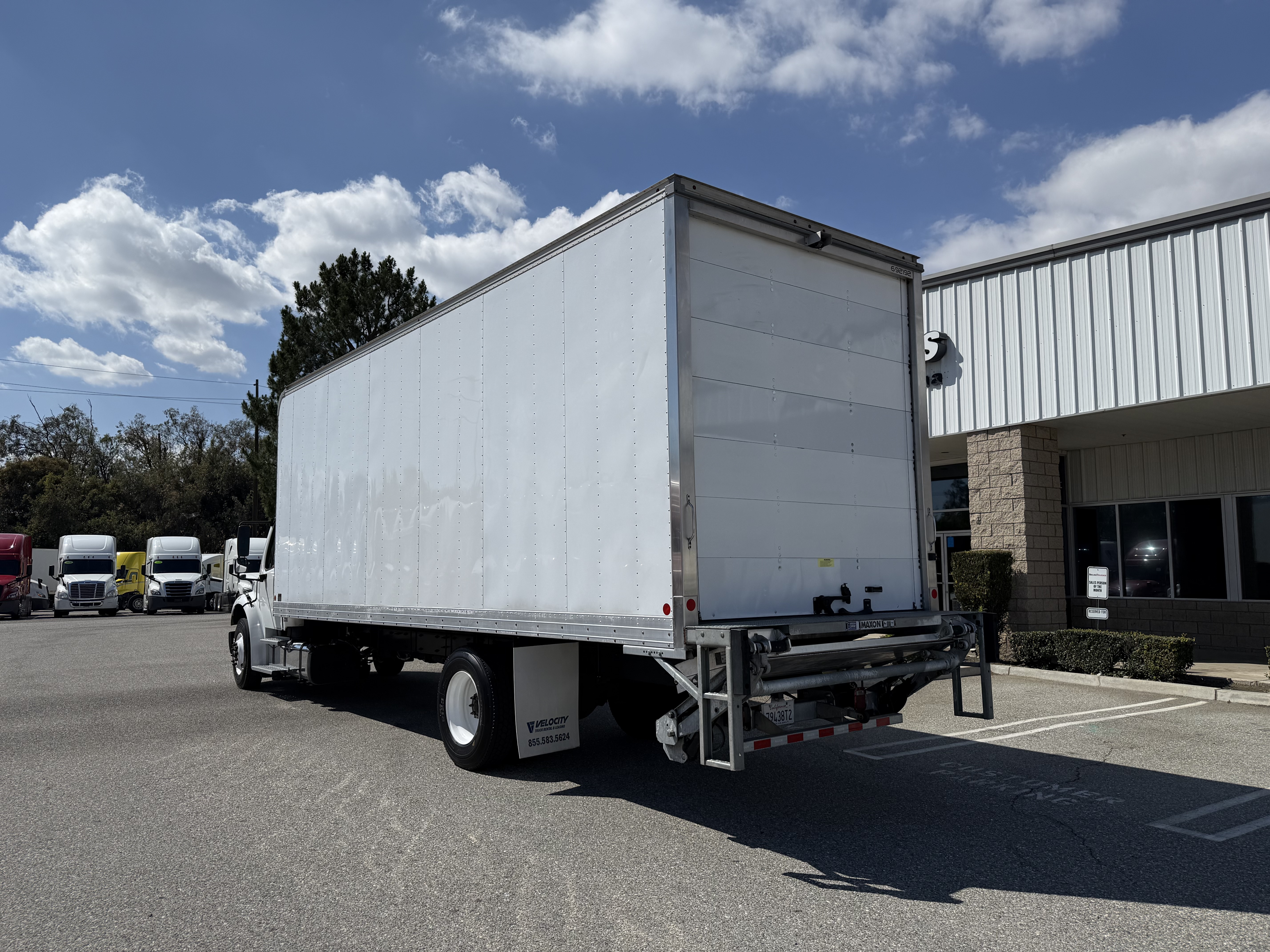 2019 FREIGHTLINER M2106 - image 3