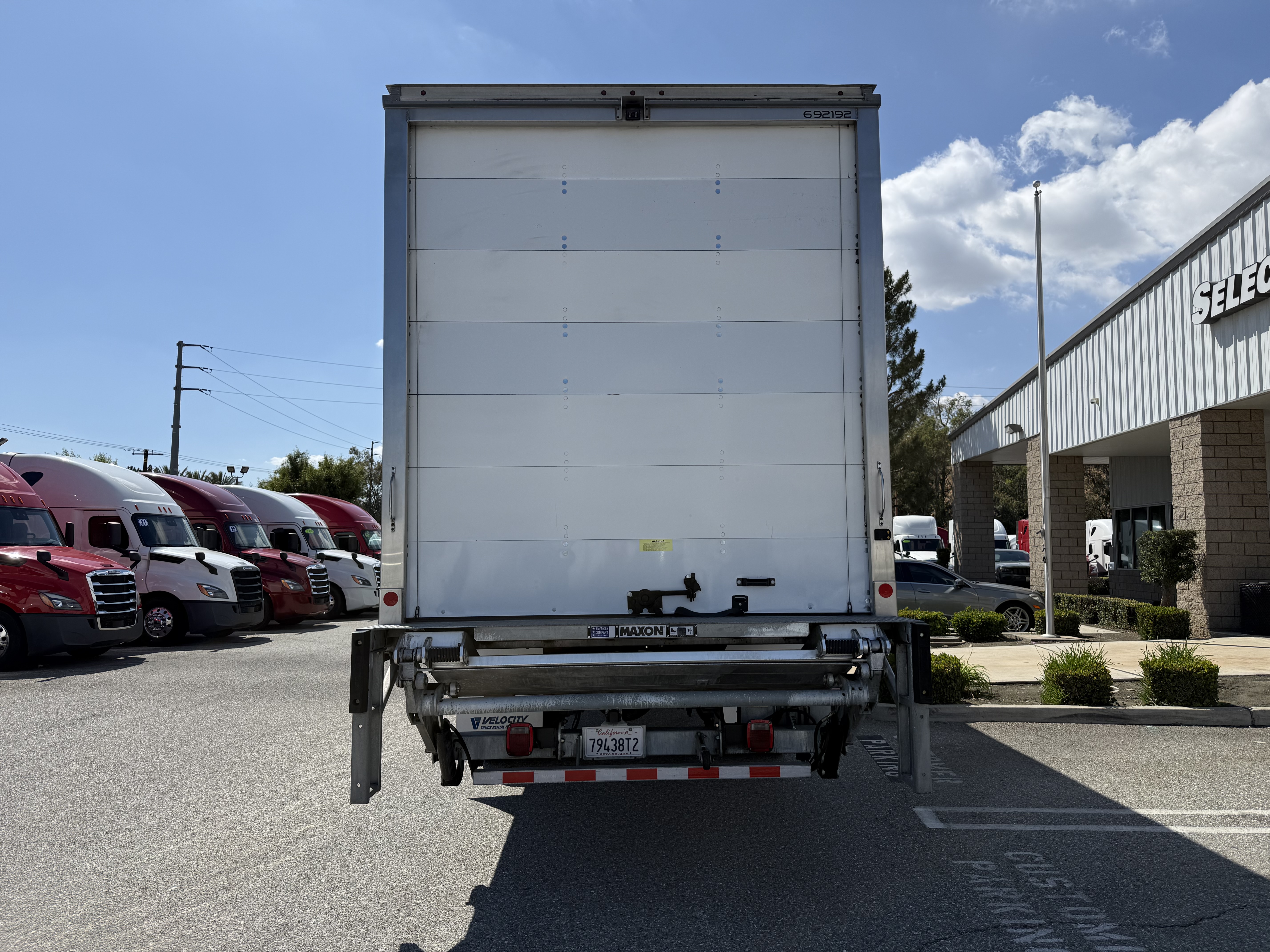 2019 FREIGHTLINER M2106 - image 4