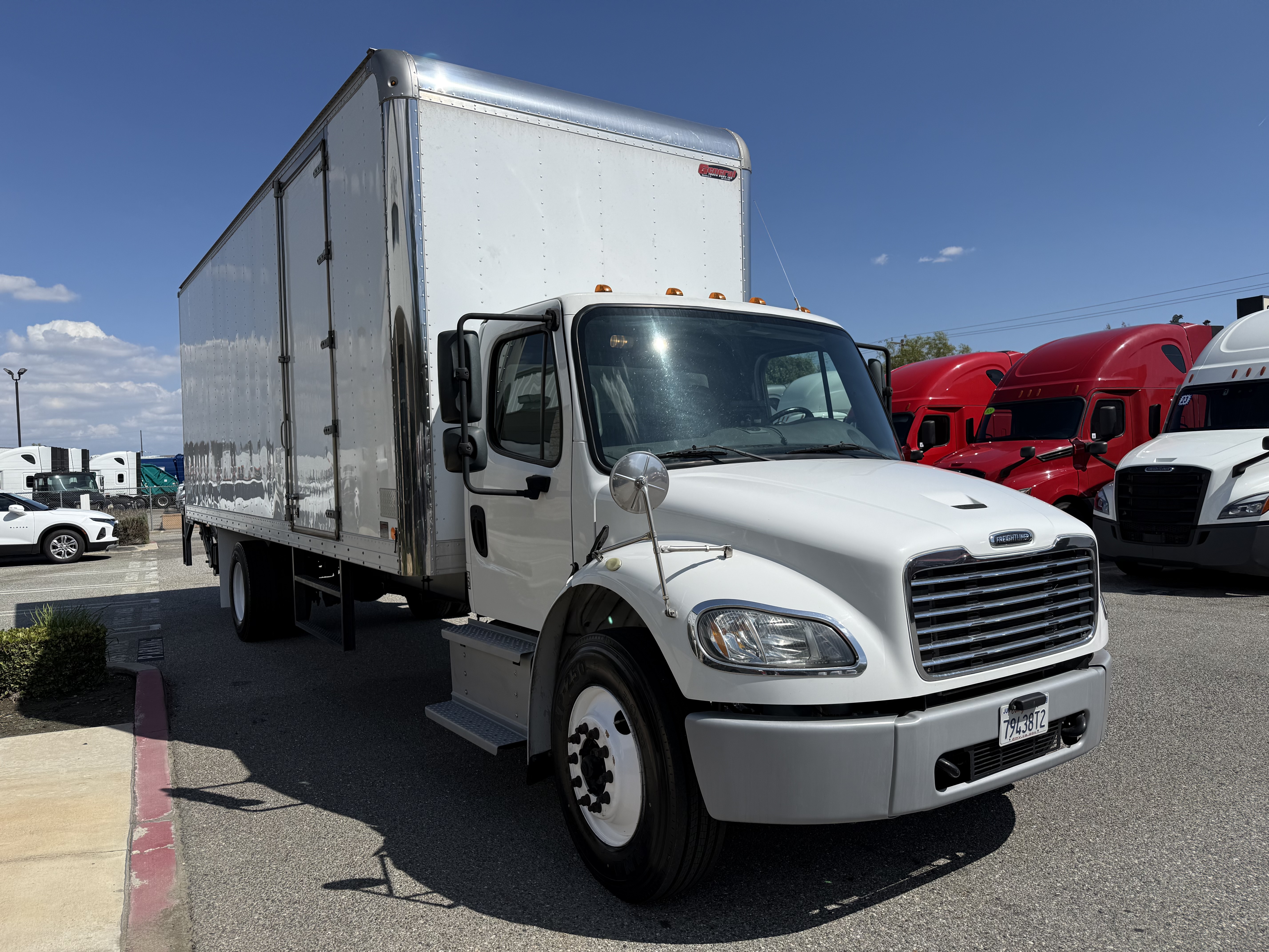 2019 FREIGHTLINER M2106 - image 10