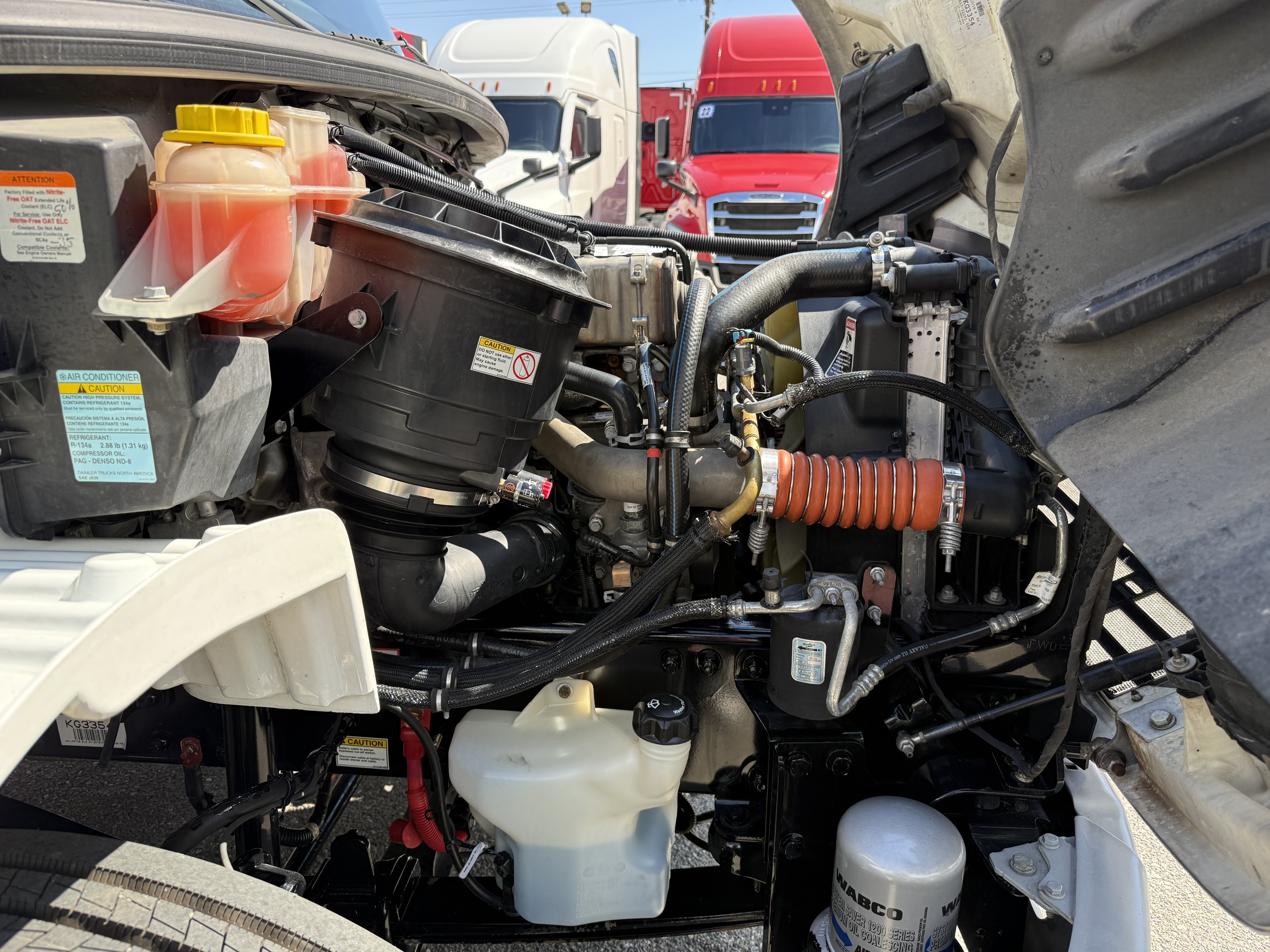 2019 FREIGHTLINER M2106 - image 11