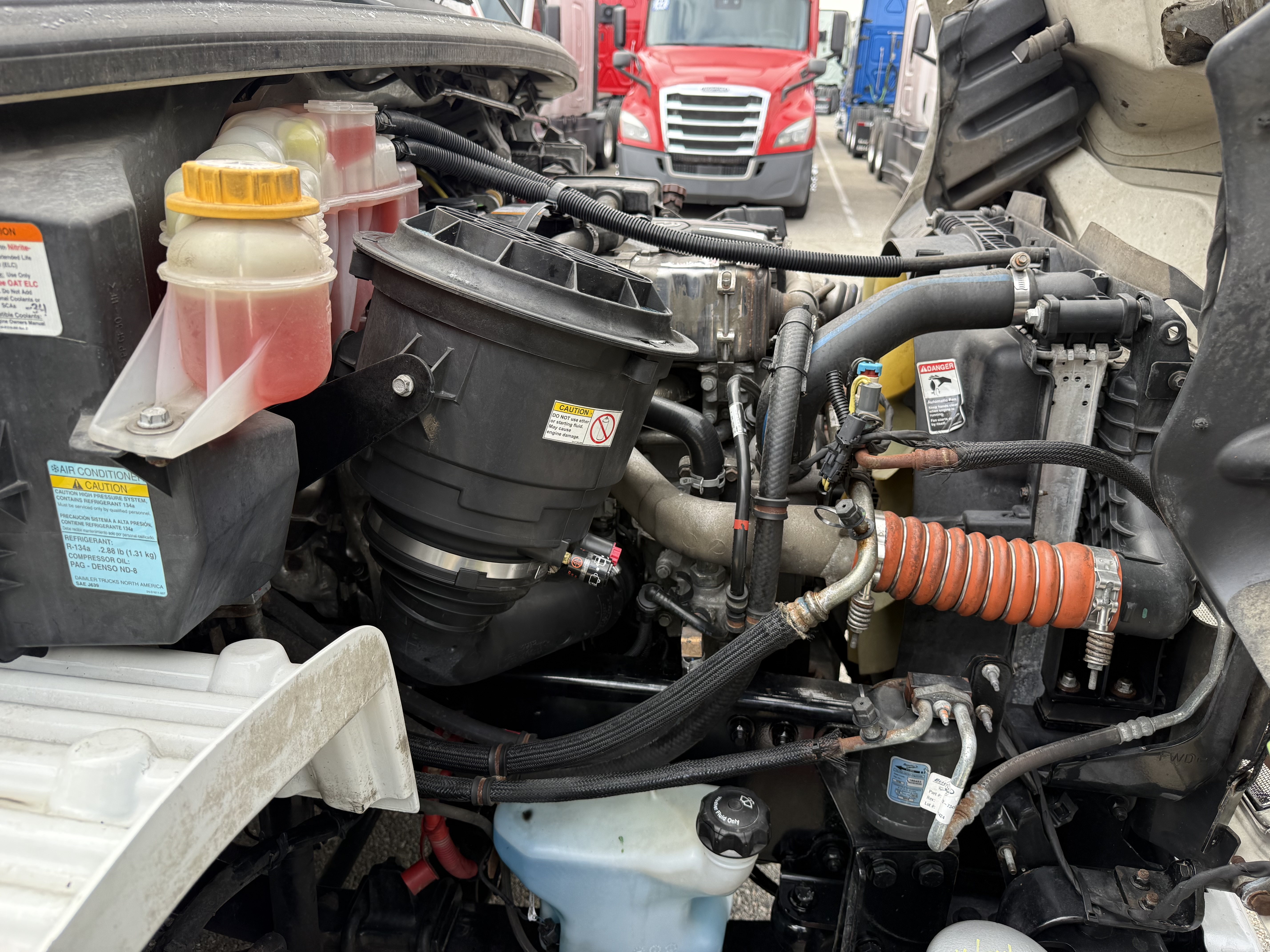 2019 FREIGHTLINER M2106 - image 9