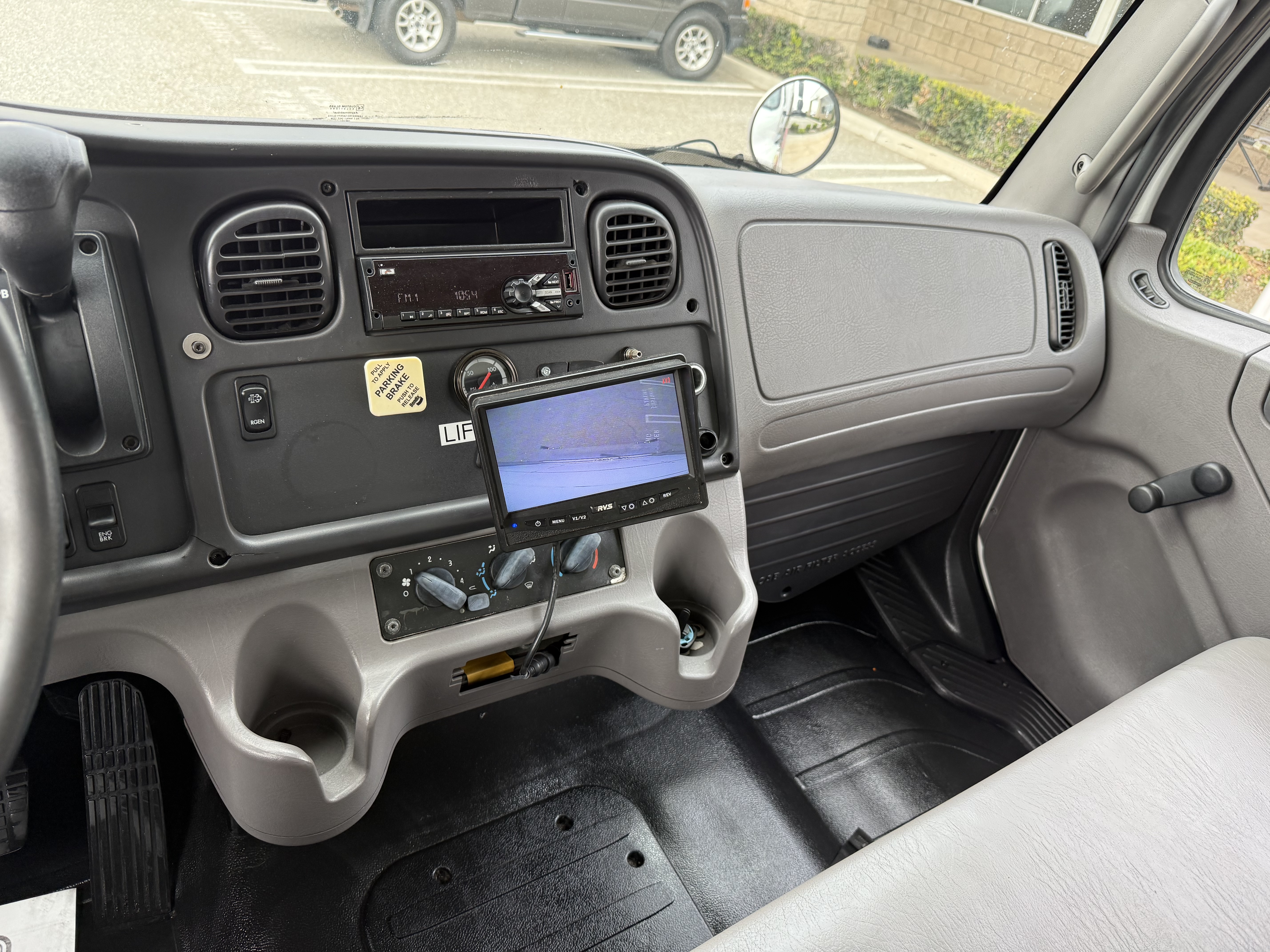 2019 FREIGHTLINER M2106 - image 19