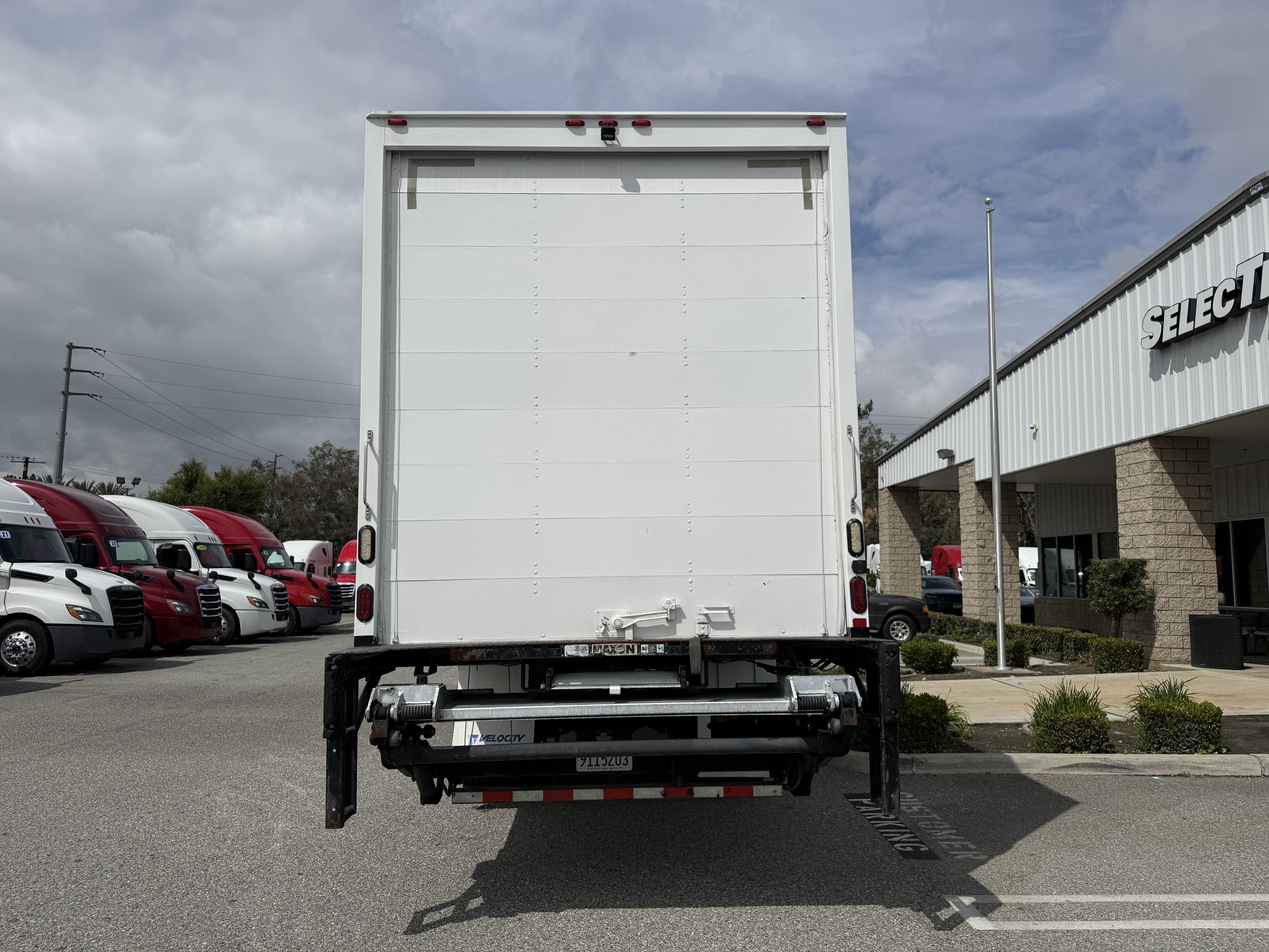 2018 FREIGHTLINER M2106 - image 5