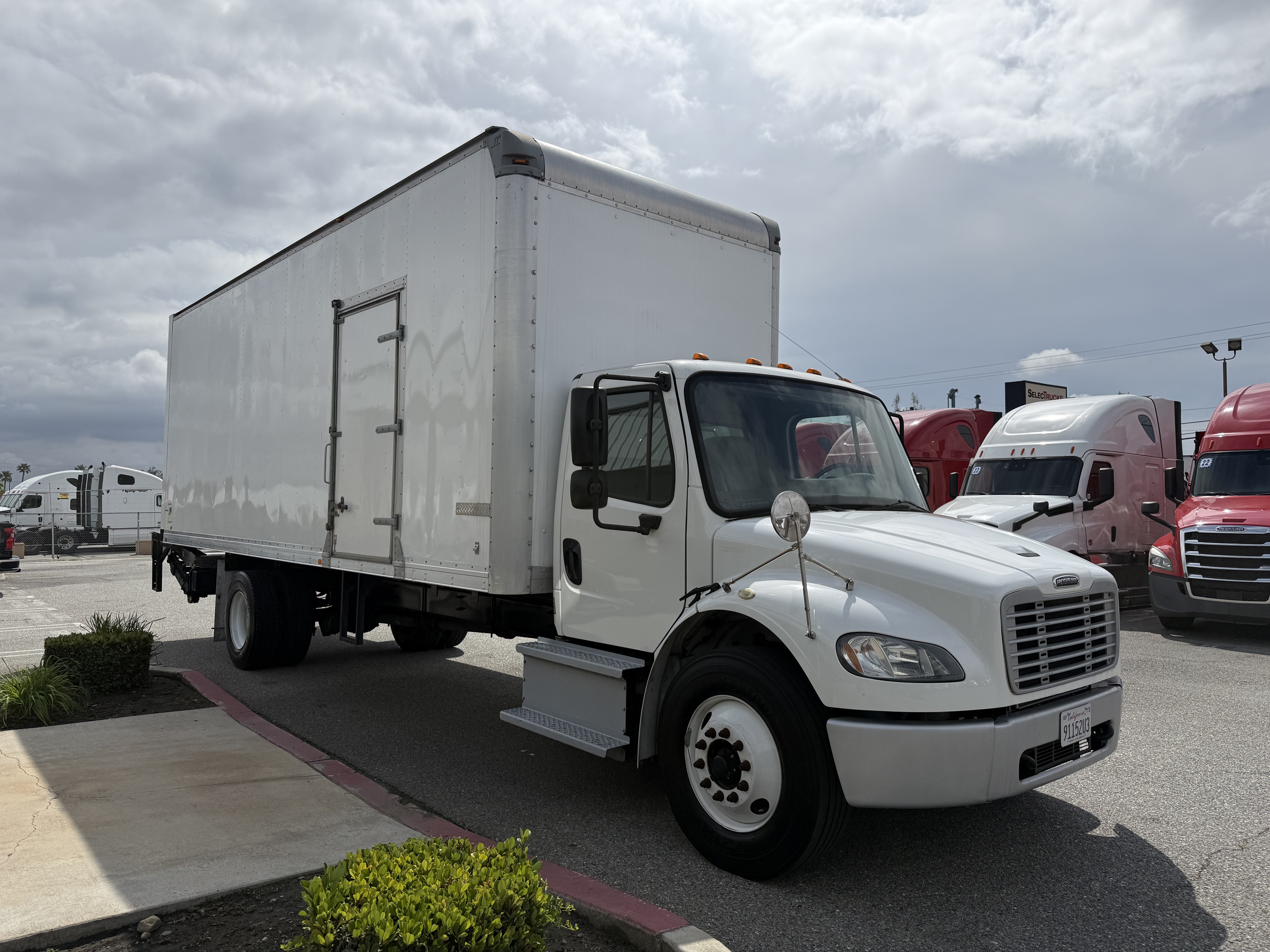 2018 FREIGHTLINER M2106 - image 9