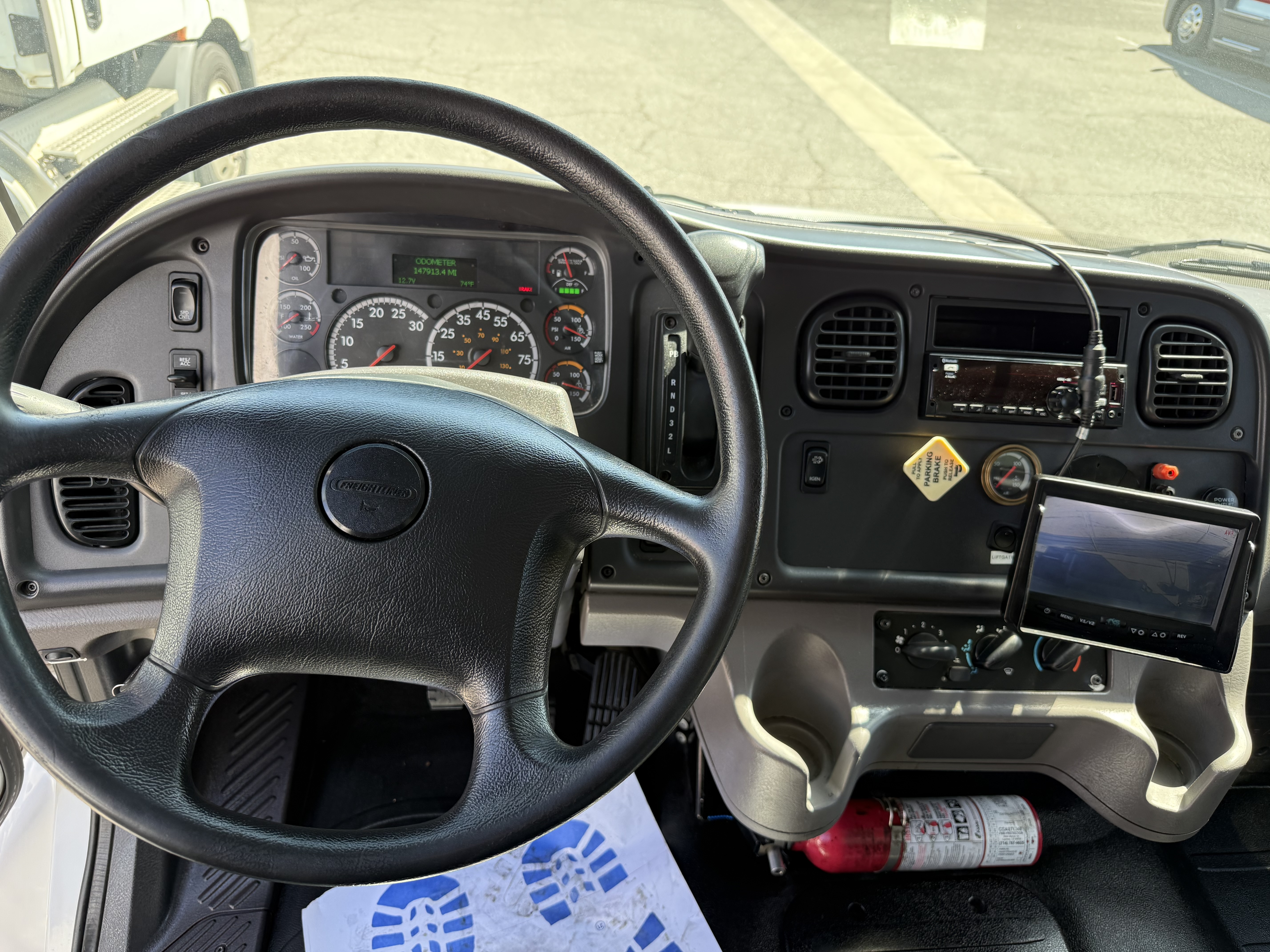 2019 FREIGHTLINER M2106 - image 13