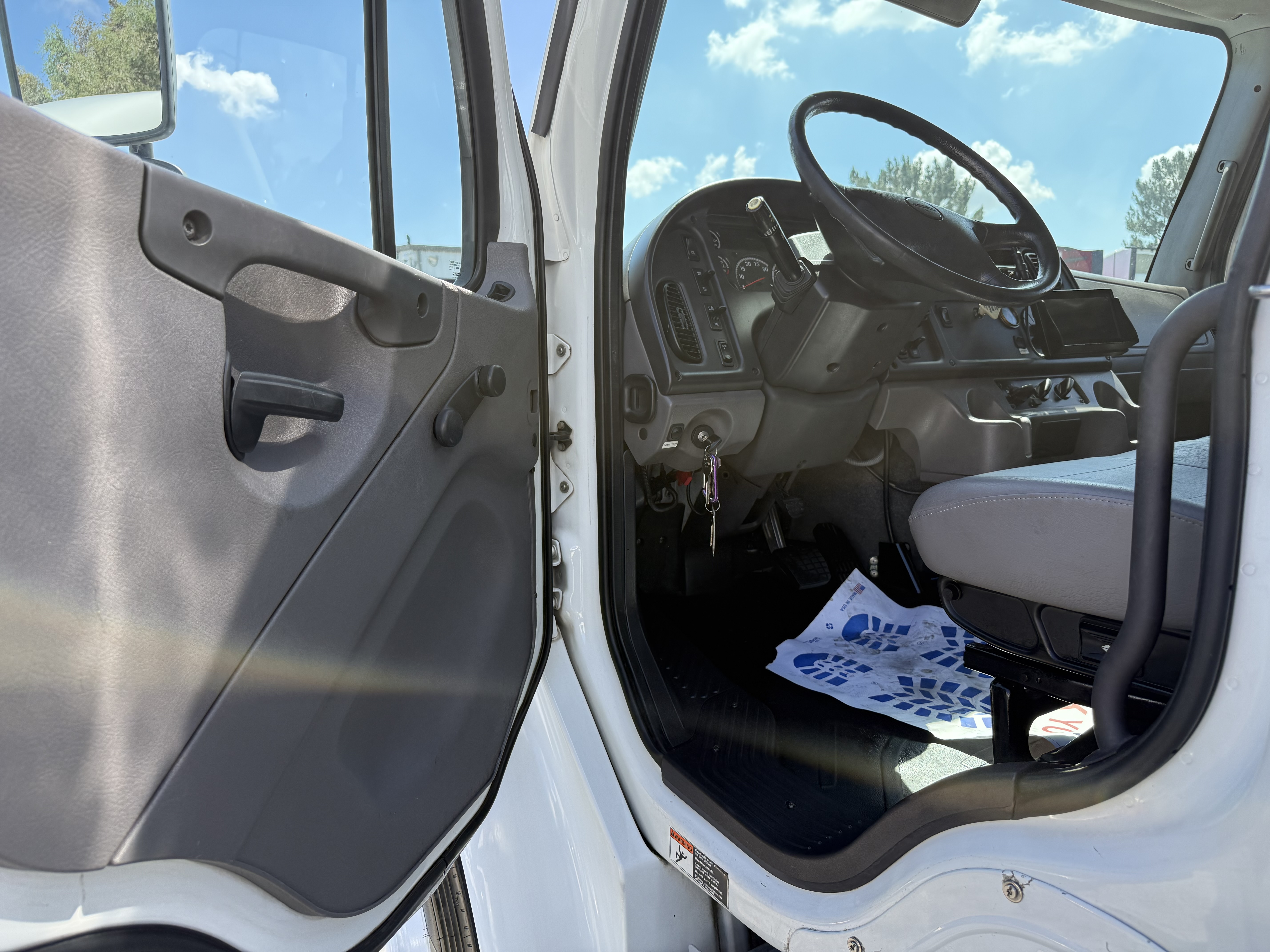 2019 FREIGHTLINER M2106 - image 15