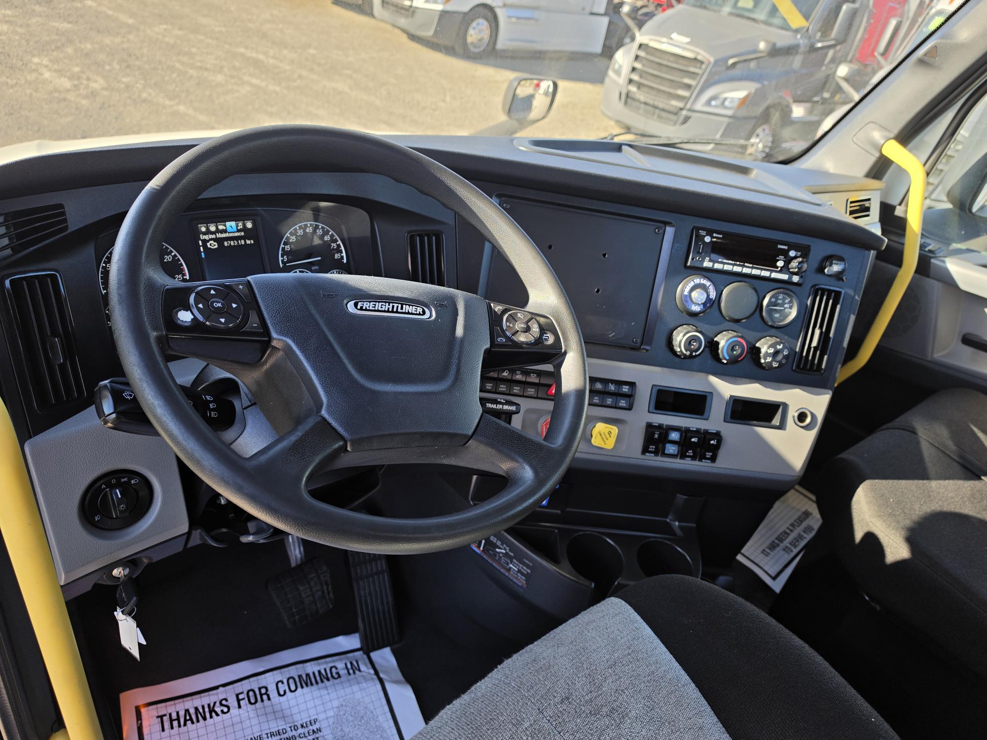 2022 FREIGHTLINER CASCADIA 126DC - image 17