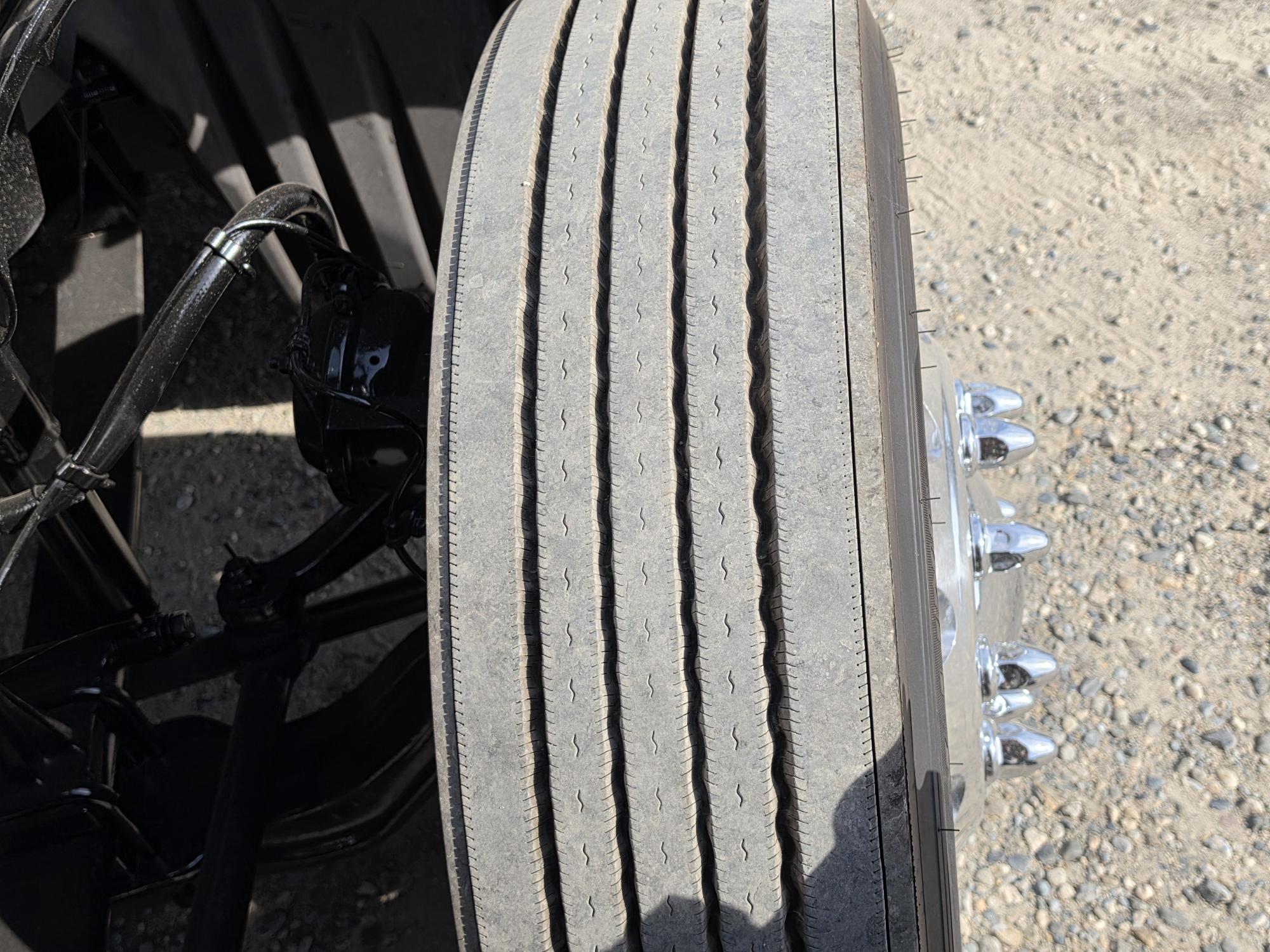 2022 FREIGHTLINER CASCADIA 126DC - image 12