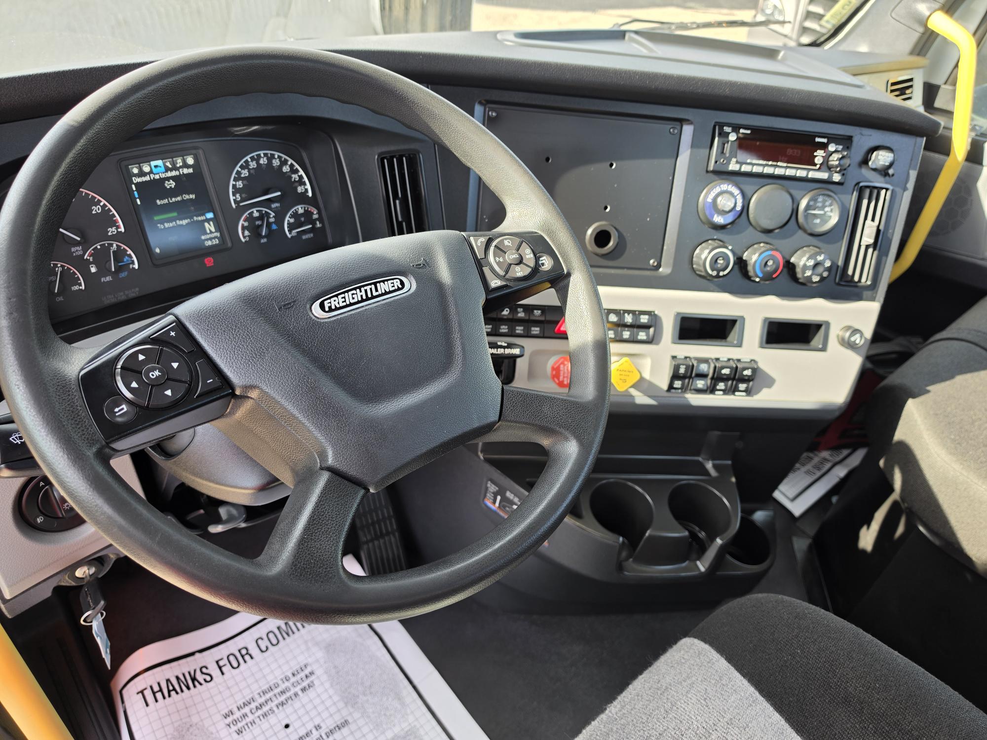 2022 FREIGHTLINER CASCADIA 126DC - image 18