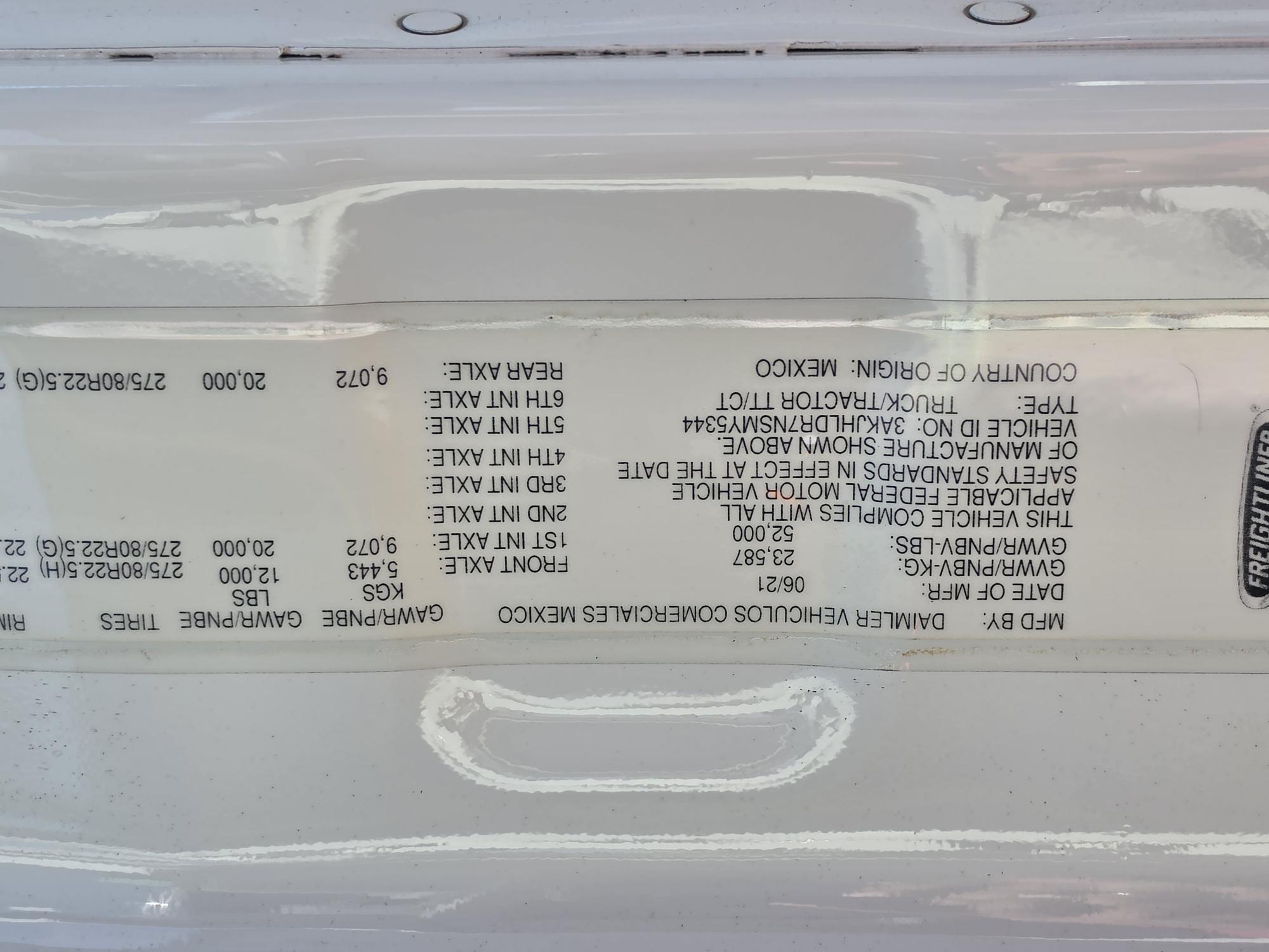 2022 Freightliner Cascadia in Fresno, CA — photo 6