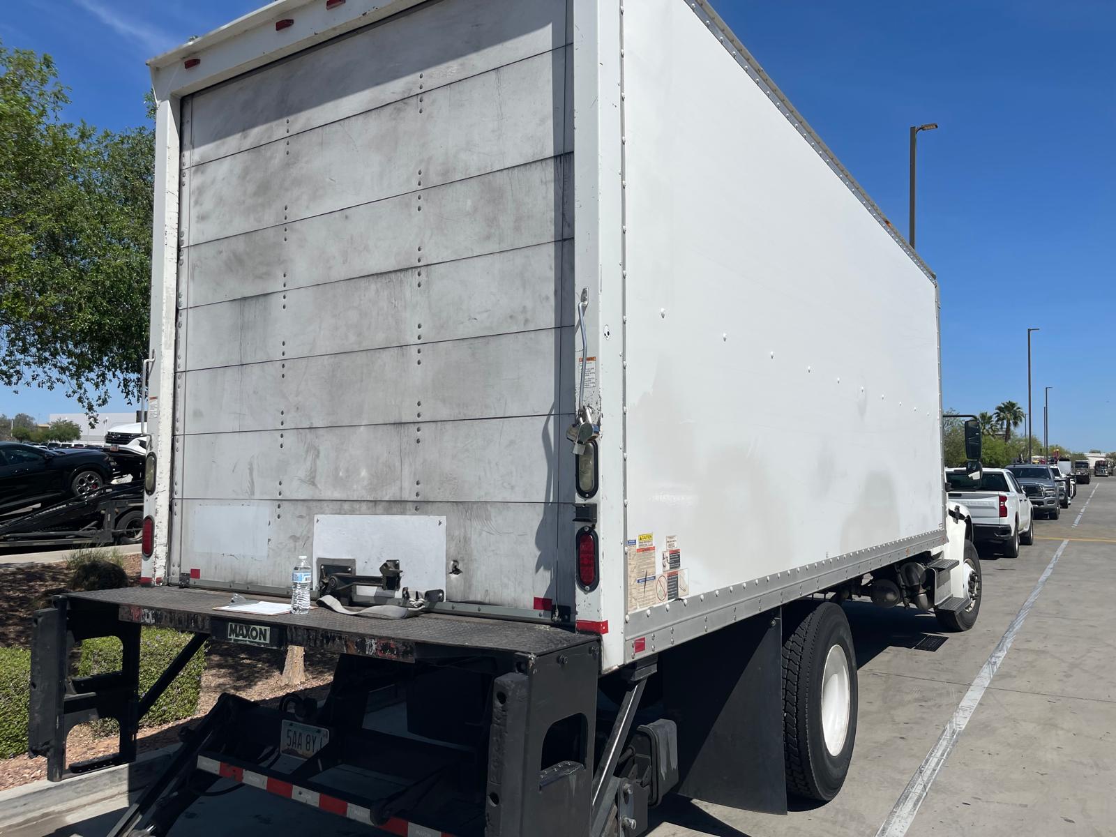 2015 FREIGHTLINER M2 26K Box Truck - image 14