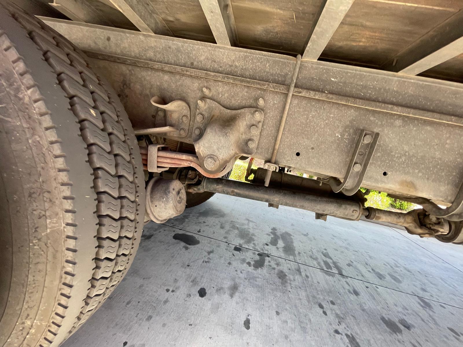 2015 FREIGHTLINER M2 26K Box Truck - image 16