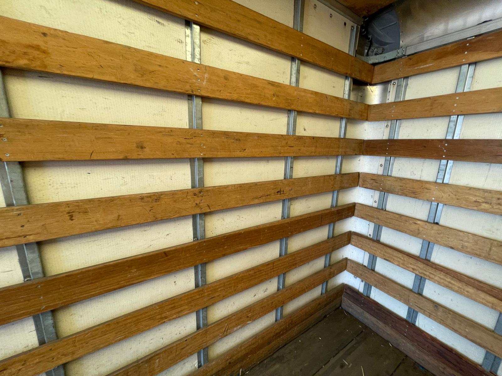 2015 FREIGHTLINER M2 26K Box Truck - image 24