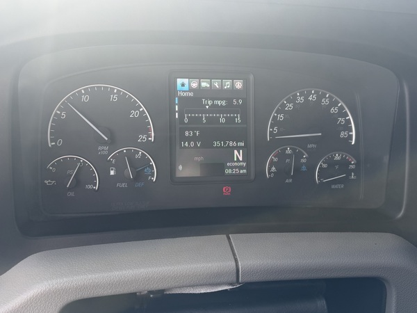 FREIGHTLINER CASCADIA 126SLP 2023 10